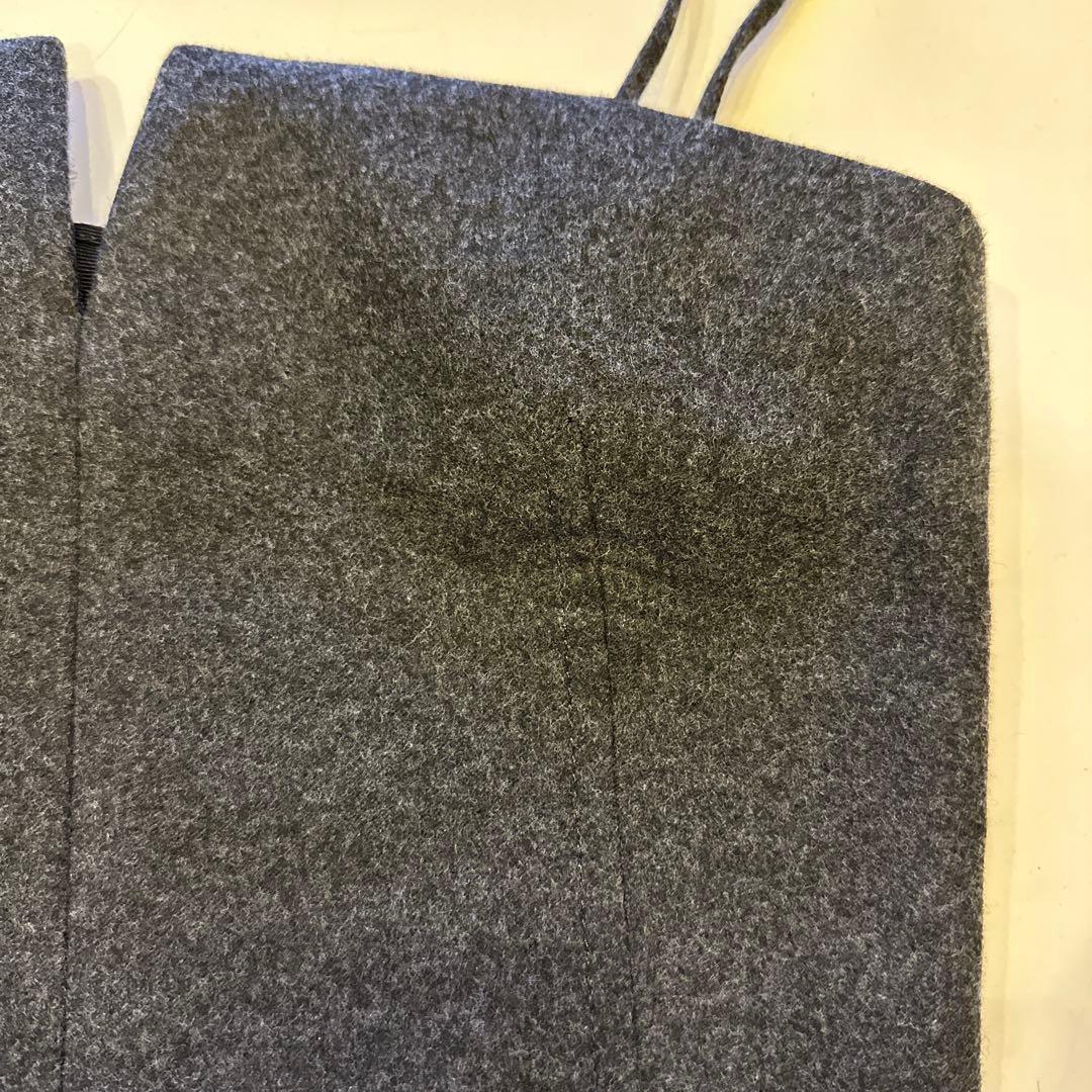 ダークグレー ストラップ付きビスチェ