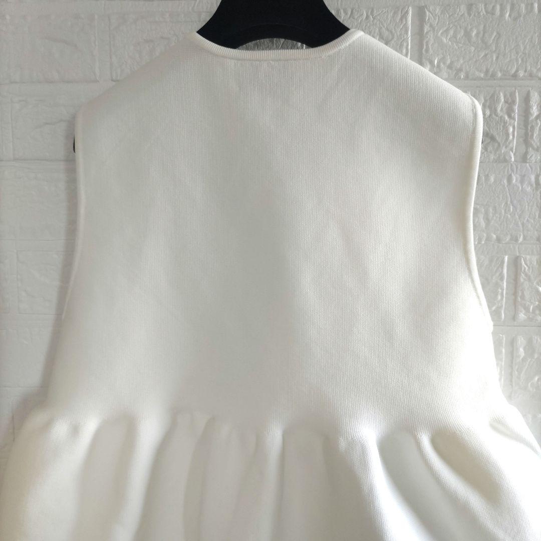 UNITEDARROWS　ユナイテッドアローズ　フリルニットベスト