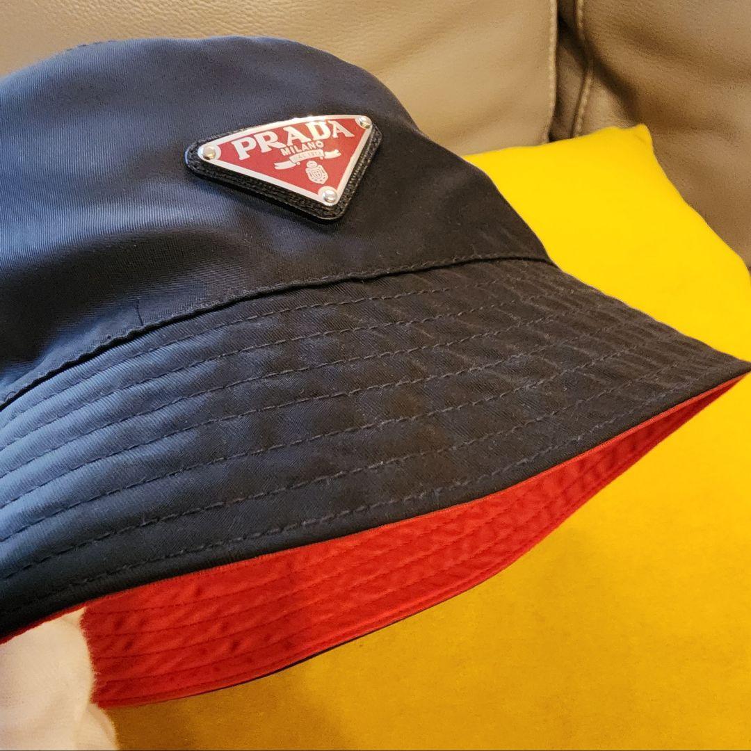 正規品:美品: PRADA バケットハット ネイビー/レッド