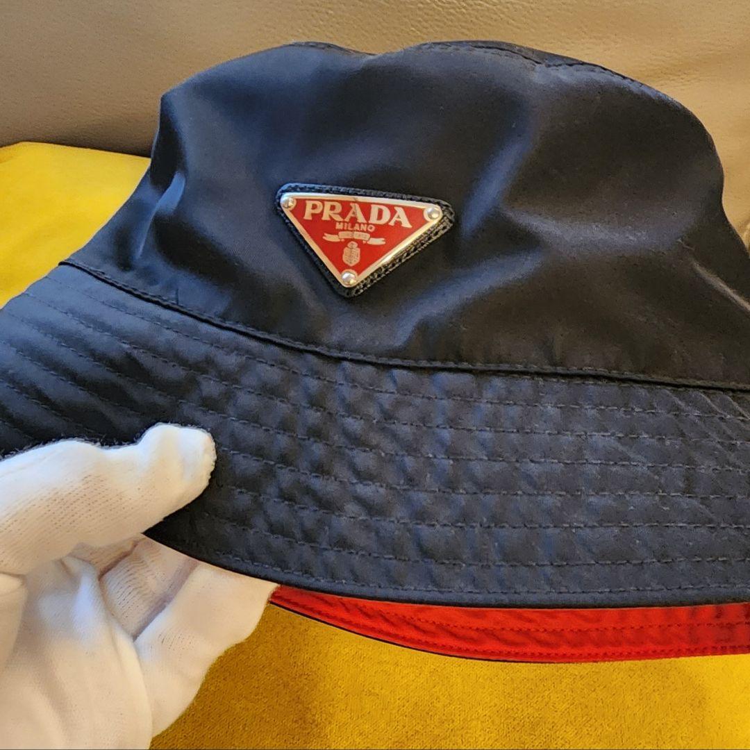 正規品:美品: PRADA バケットハット ネイビー/レッド