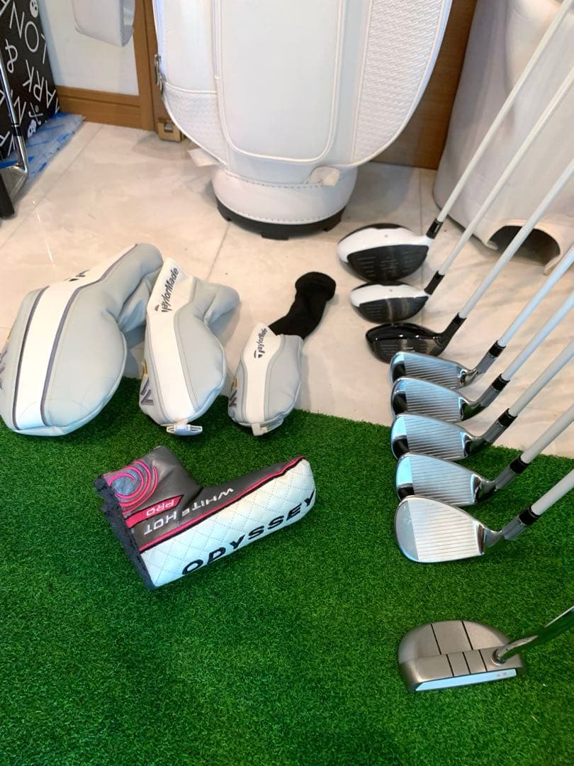 ほぼ新品未使用　テーラーメイド　M2 レディースゴルフクラブ フルセット　優しい