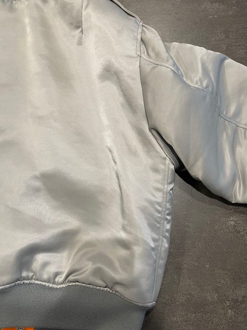 H beauty &youth MA-1ジャケット