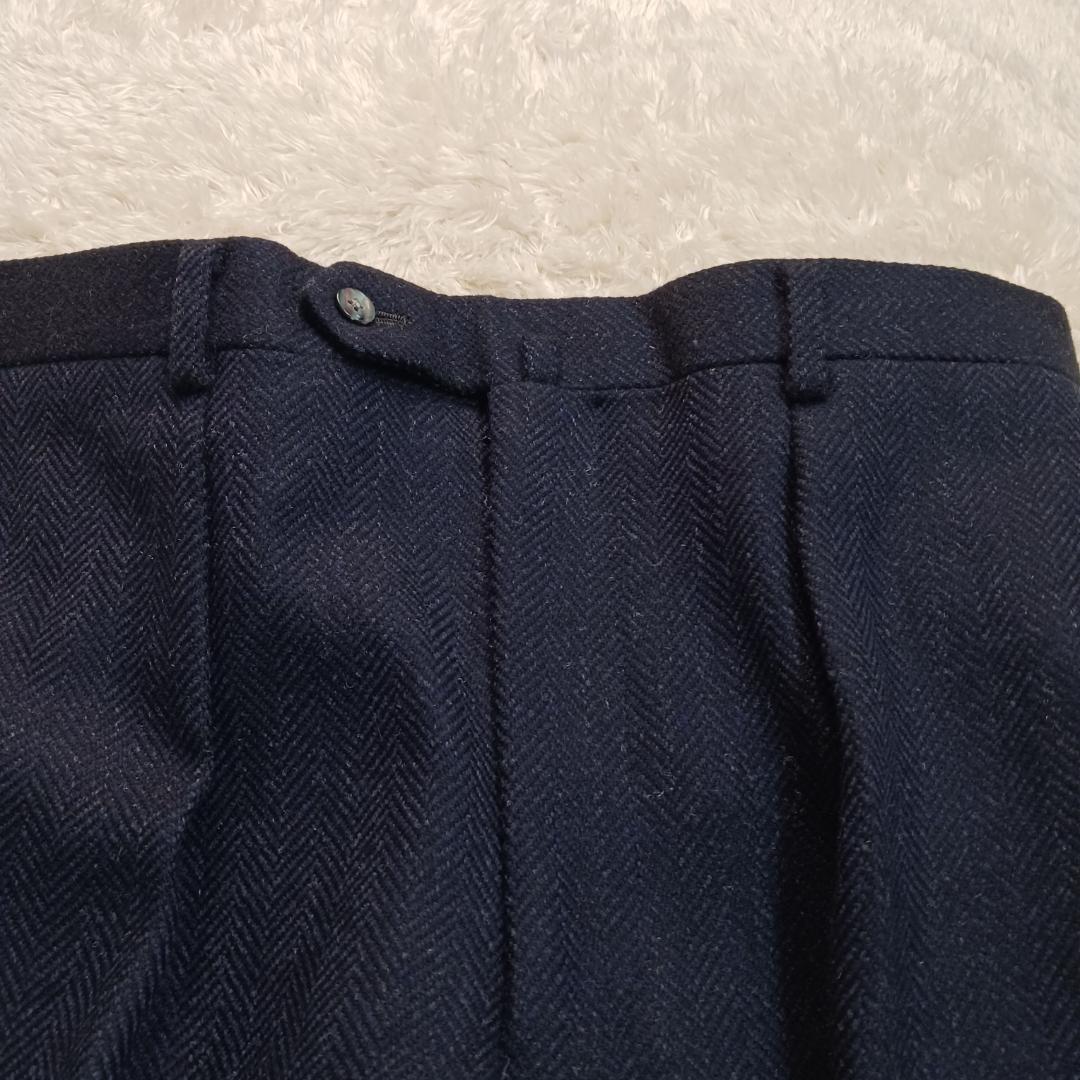 batak house cut 日本製 英国製ウール 厚手生地 ヘリンボーン 紺