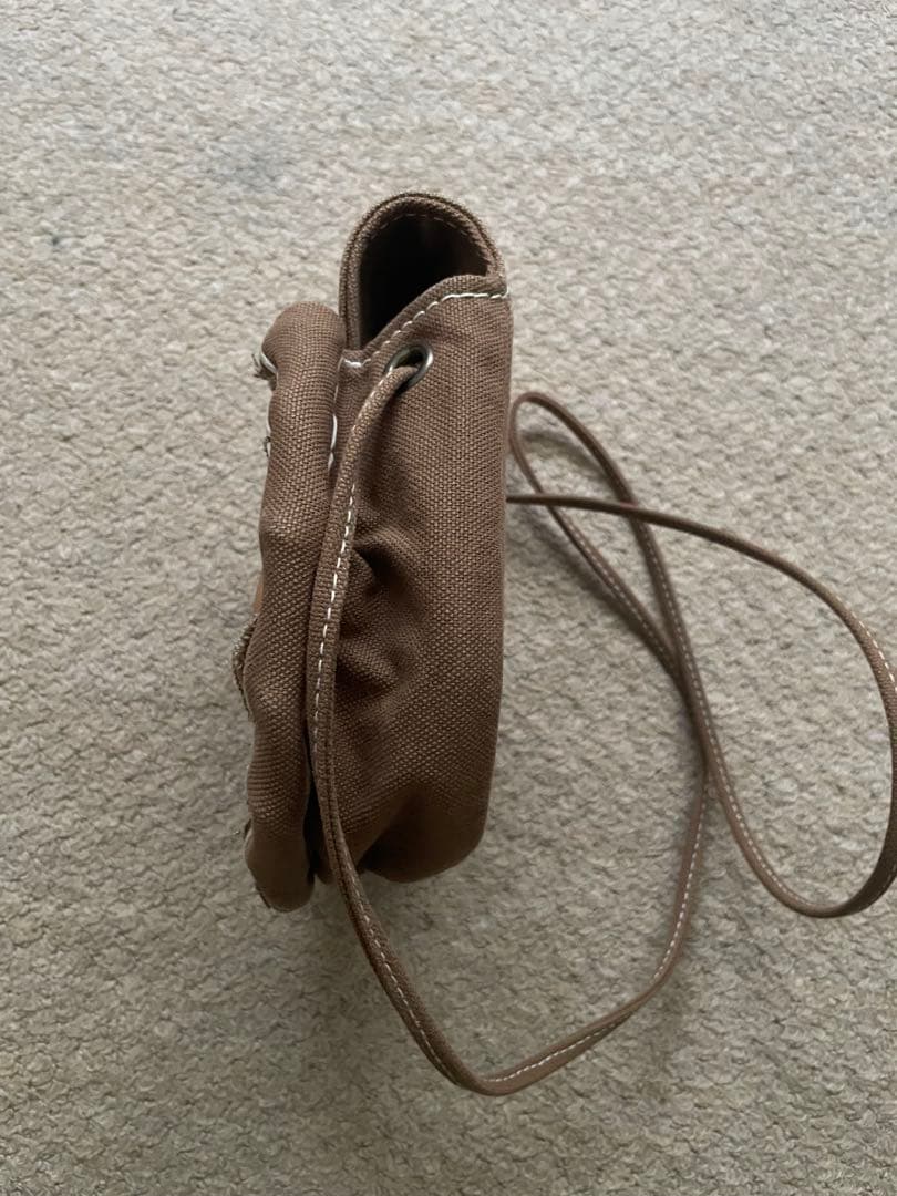 ebagos 防水キャンパス　サークルポシェット BEIGE 手鏡付き