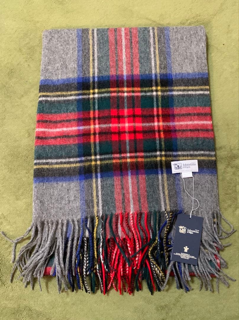m*n様 ジョンストンズ大判　マフラー　スカーフ　グレースチュワートタータンチェ