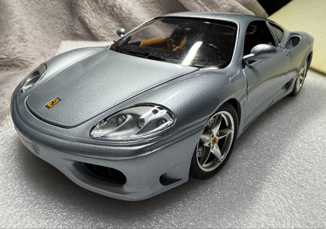 ア*ラ様 1/18 Ferrari & Lamborghini ミニカー4台セッ