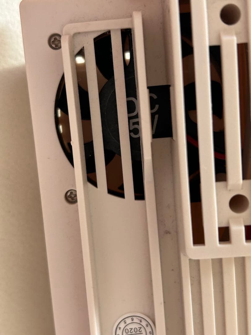 N in te ndo Switch本体➕本体冷却ファン