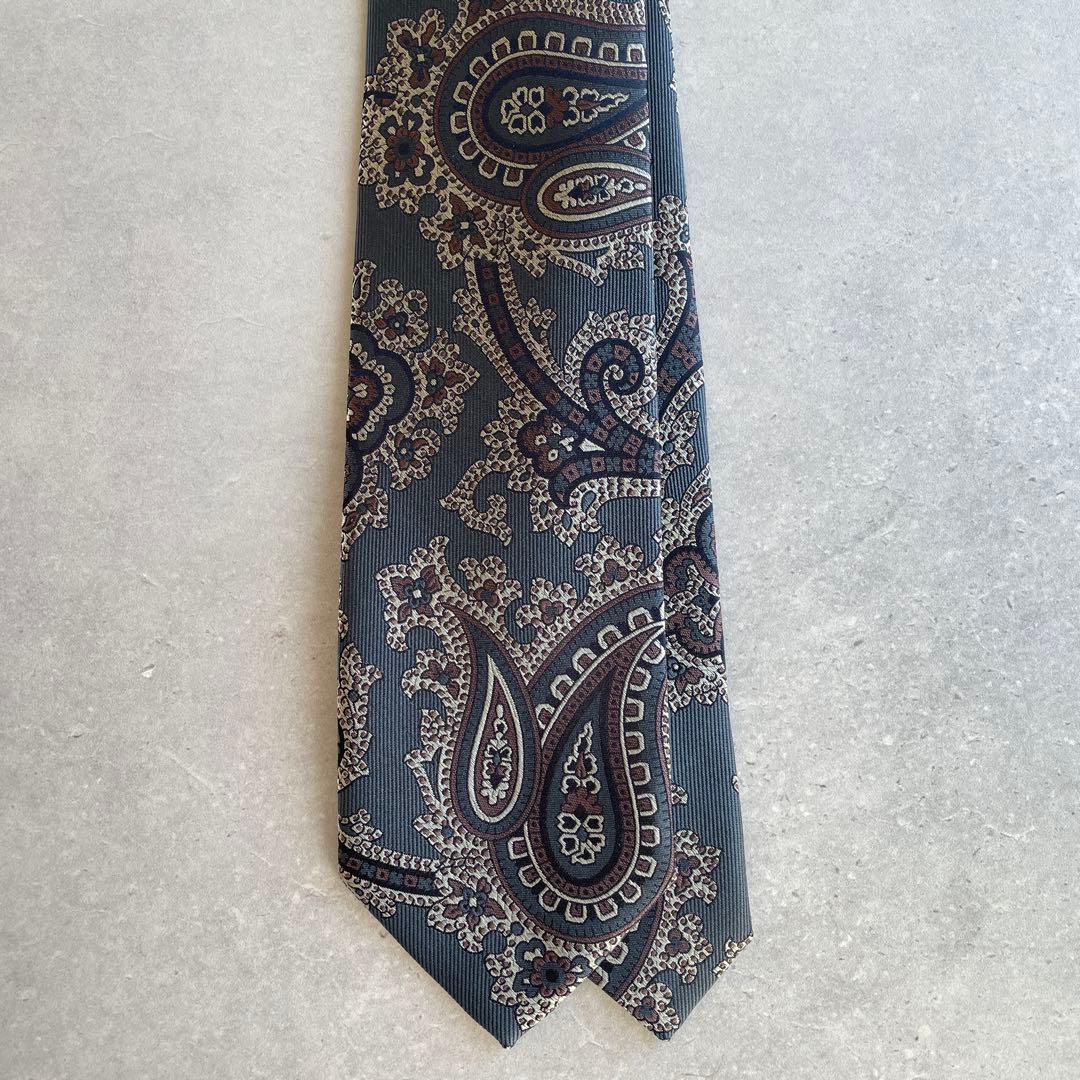 25年秋冬新作Holiday&Brownホリデー&ブラウン　ペイズリータイ