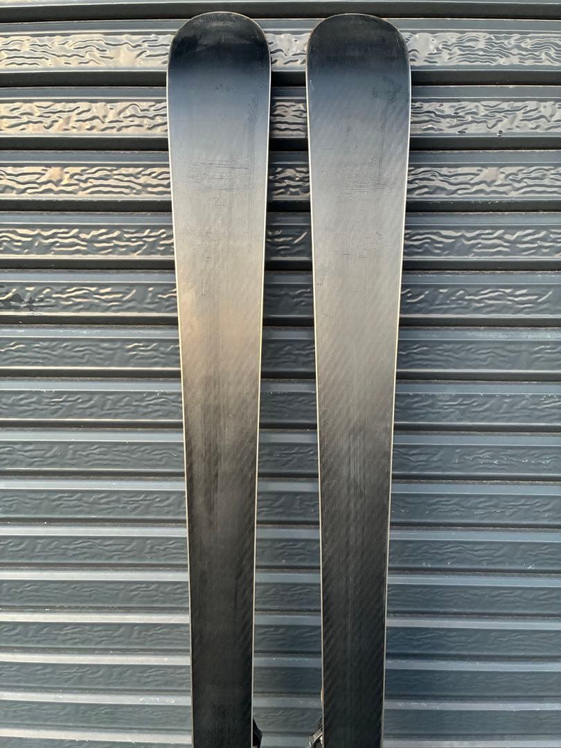 【最終値下げ】ATOMIC スキー板　165センチ