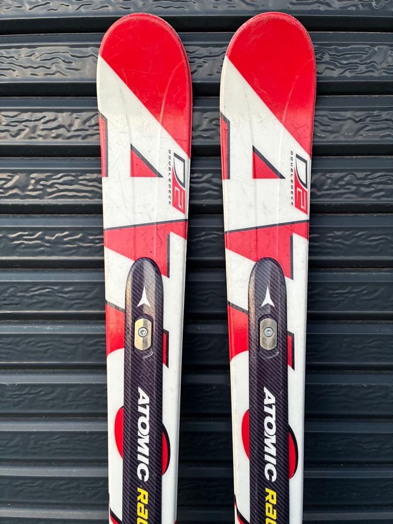 【最終値下げ】ATOMIC スキー板　165センチ