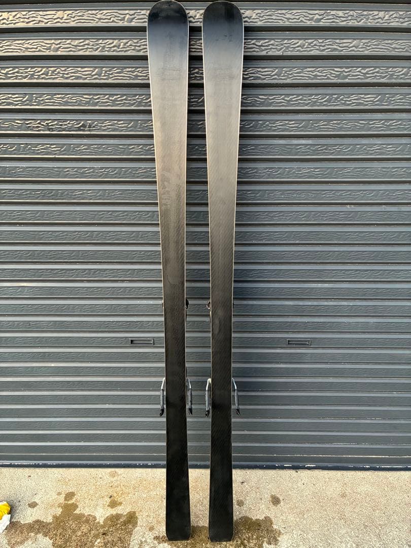 【最終値下げ】ATOMIC スキー板　165センチ