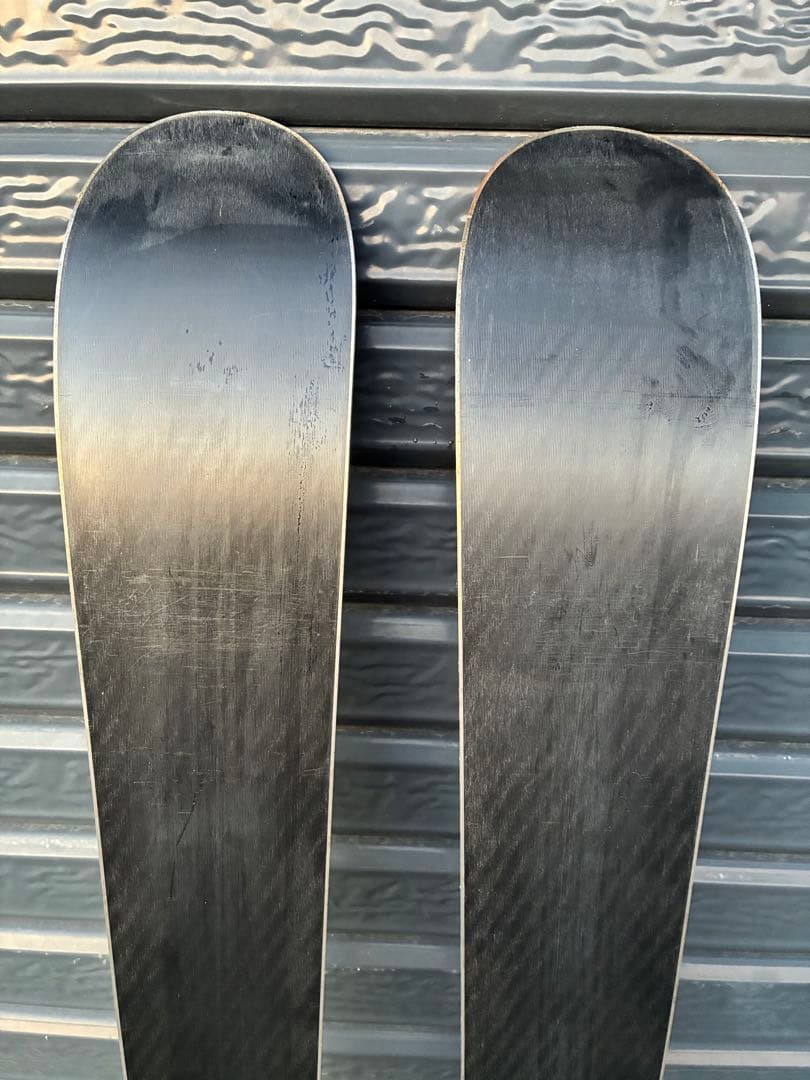 【最終値下げ】ATOMIC スキー板　165センチ