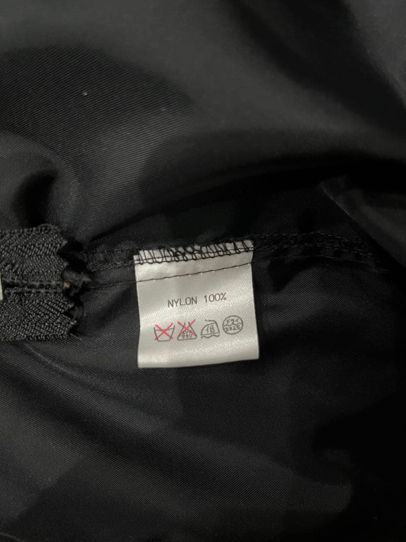 hide ラインパーカー