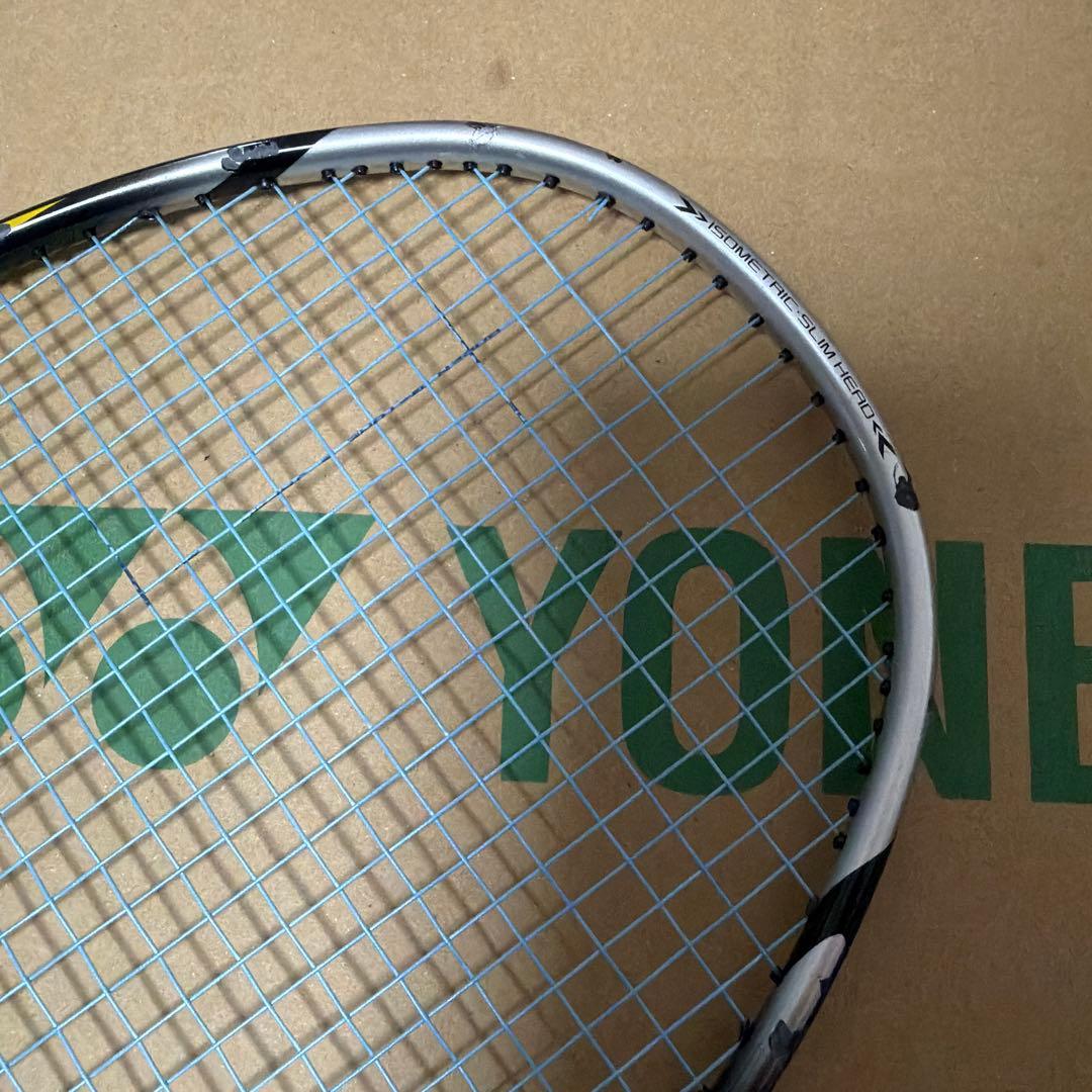 傷ありYONEX ARC SABER 7 バドミントンラケット