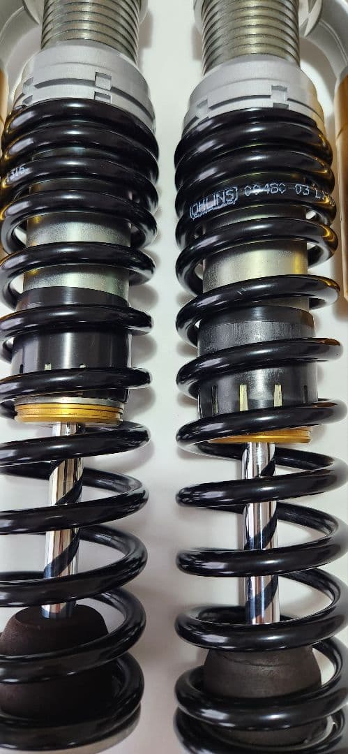 オーリンズリヤサスペンション KA140　ゼファー1100に使用