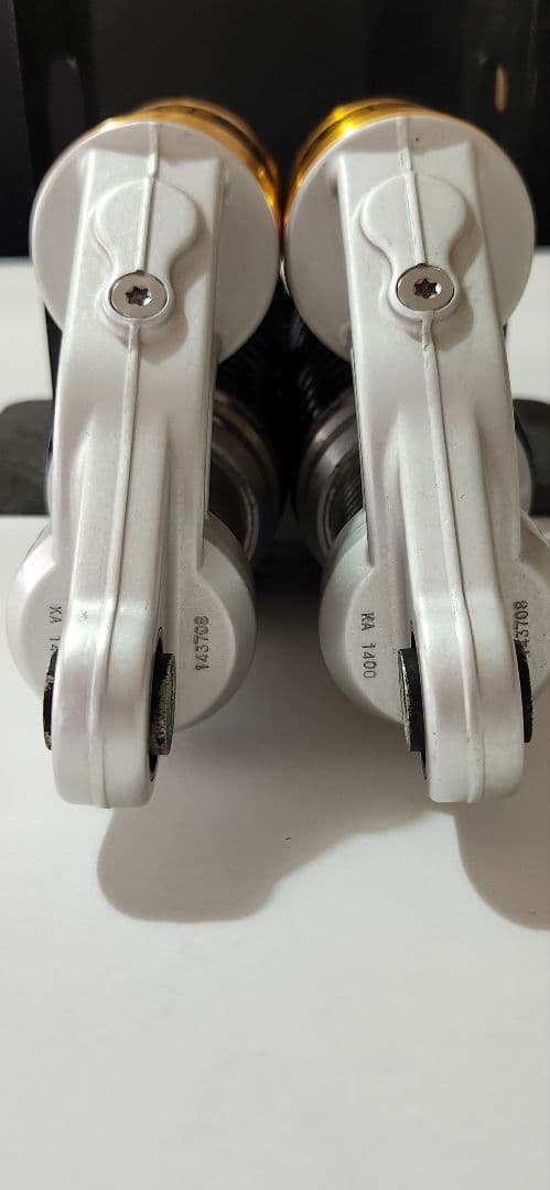 オーリンズリヤサスペンション KA140　ゼファー1100に使用