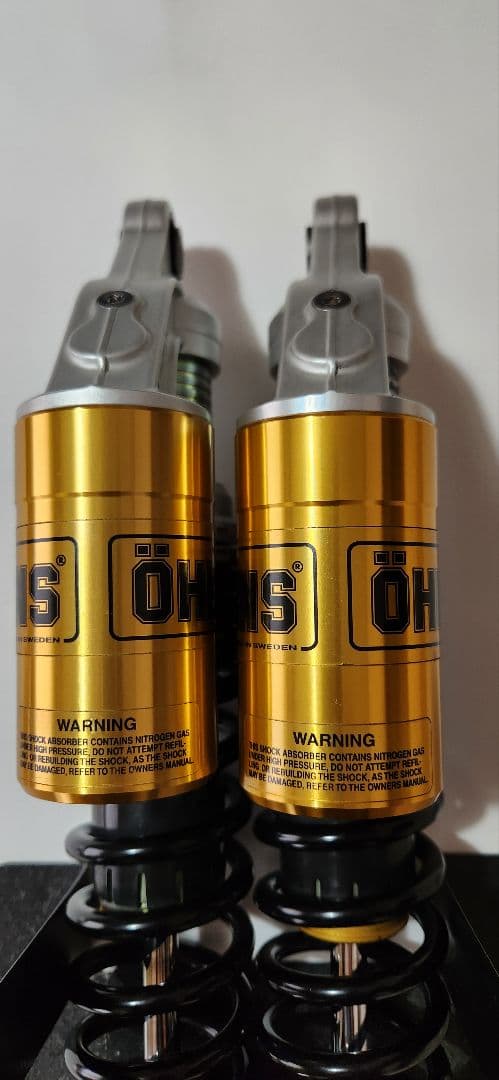 オーリンズリヤサスペンション KA140　ゼファー1100に使用