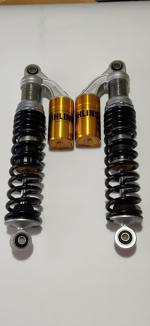 オーリンズリヤサスペンション KA140　ゼファー1100に使用