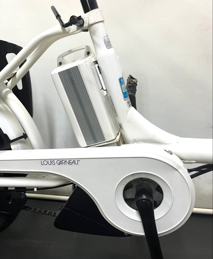 1年保証　送料無料　ヤマハ　ルイガノコラボ　20インチ　白　電動アシスト自転車