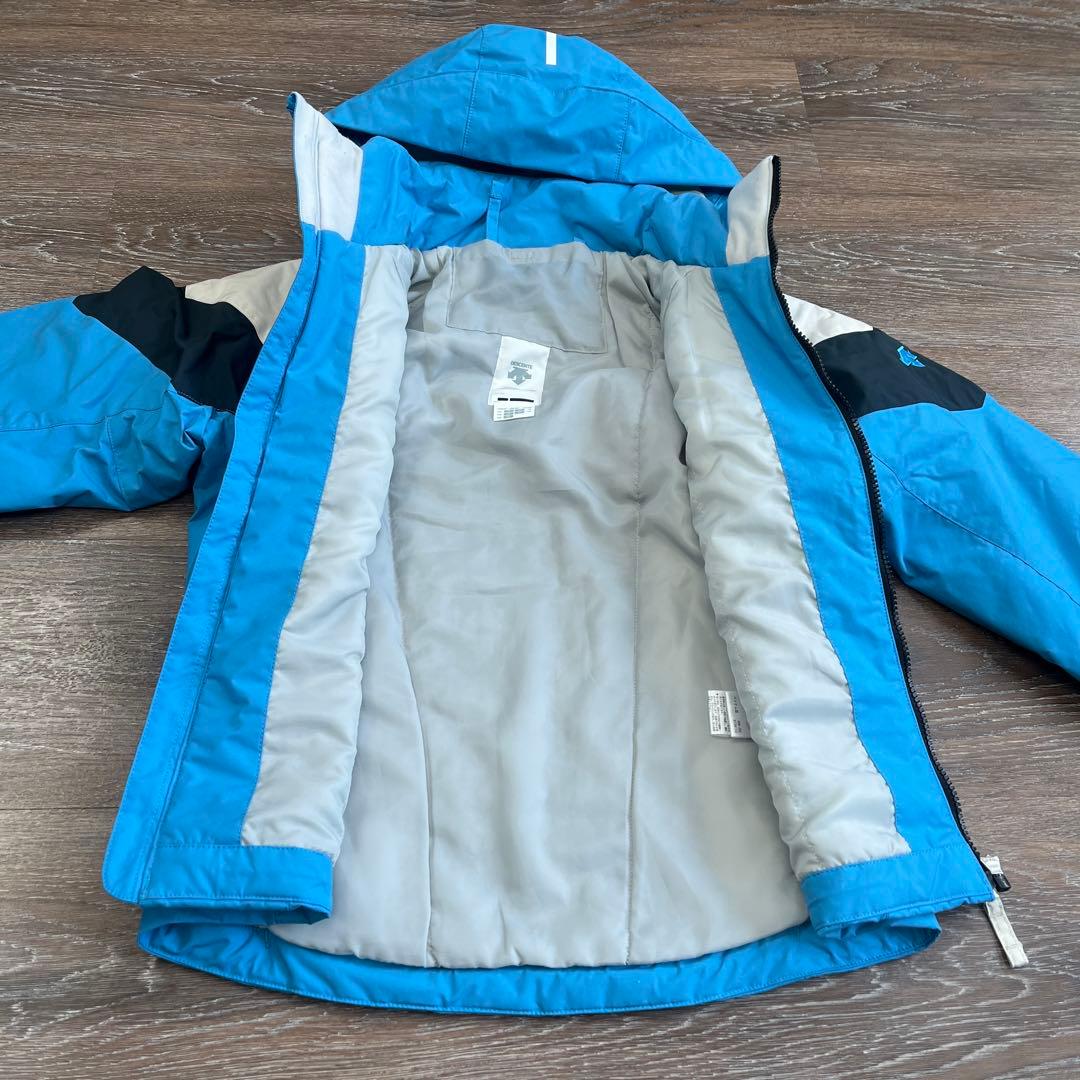 デサント　美品　　セットアップ　上下　スキーウェア　140 男の子