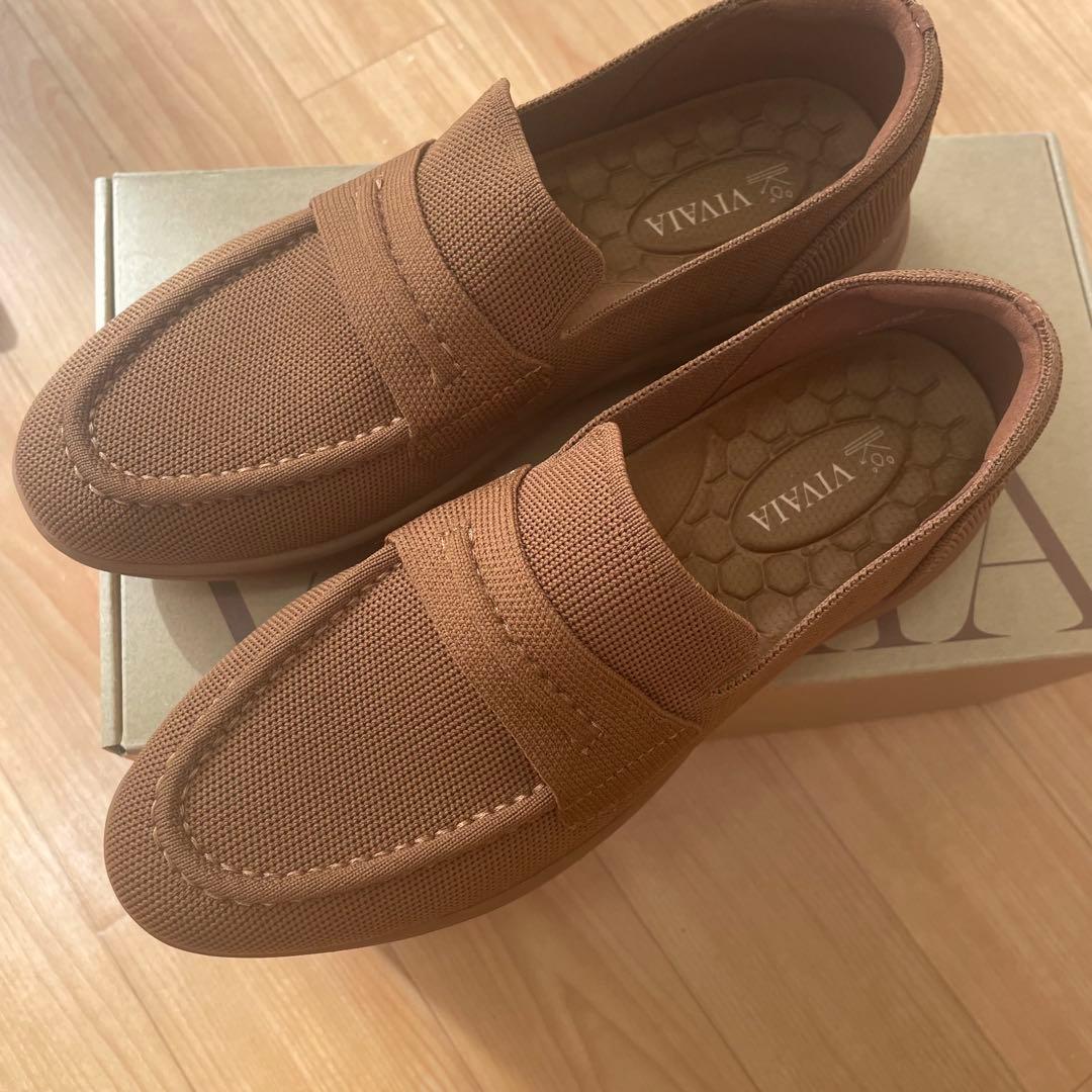 vivaia ［Ivana］ラウンドトゥスニーカーローファー　本日のみ