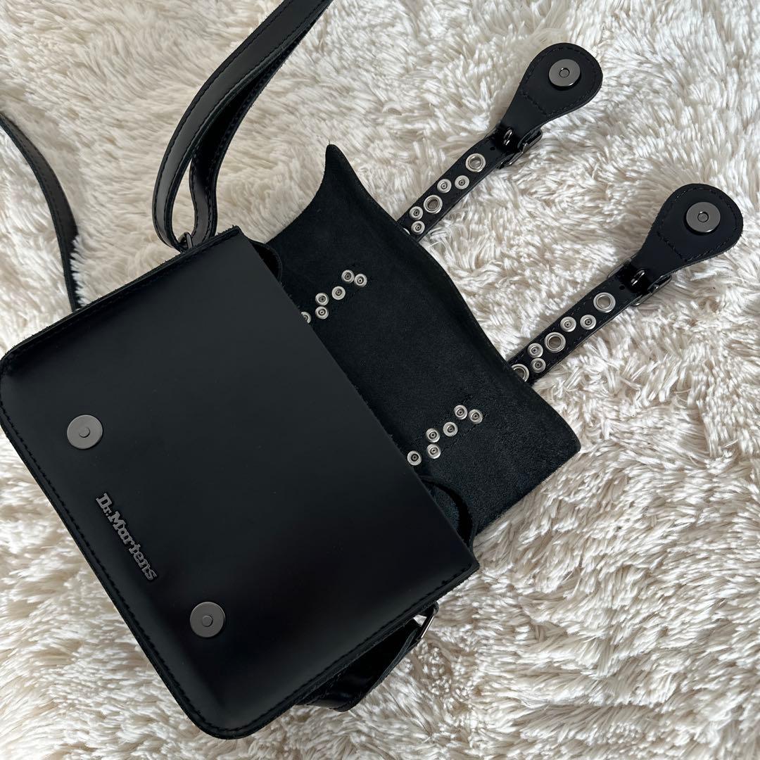 Dr. Martens ショルダーバッグ スタッズ Y2K レザー ブラック