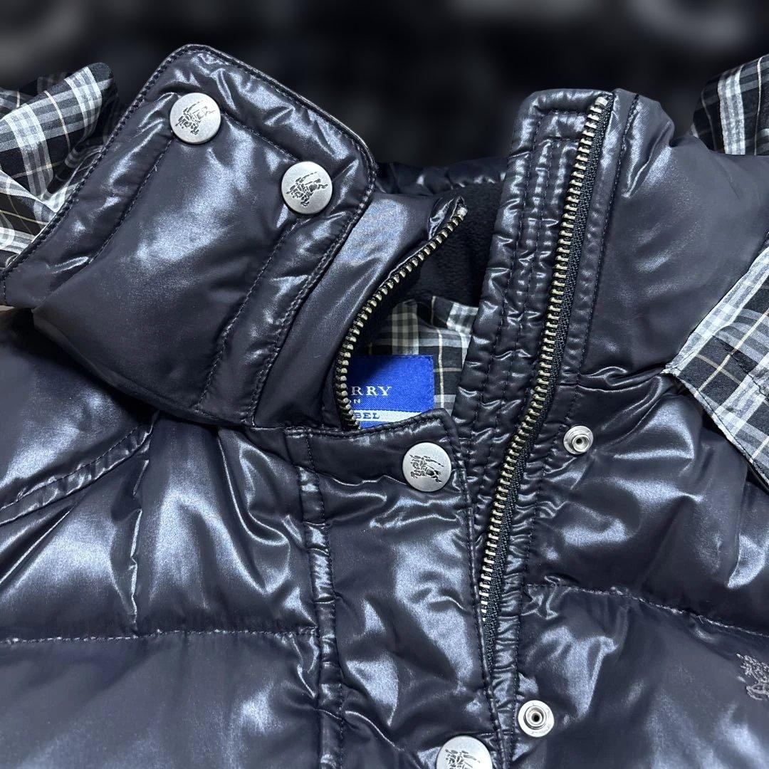 Burberry BLUE label ブラック ダウンベスト チェック柄