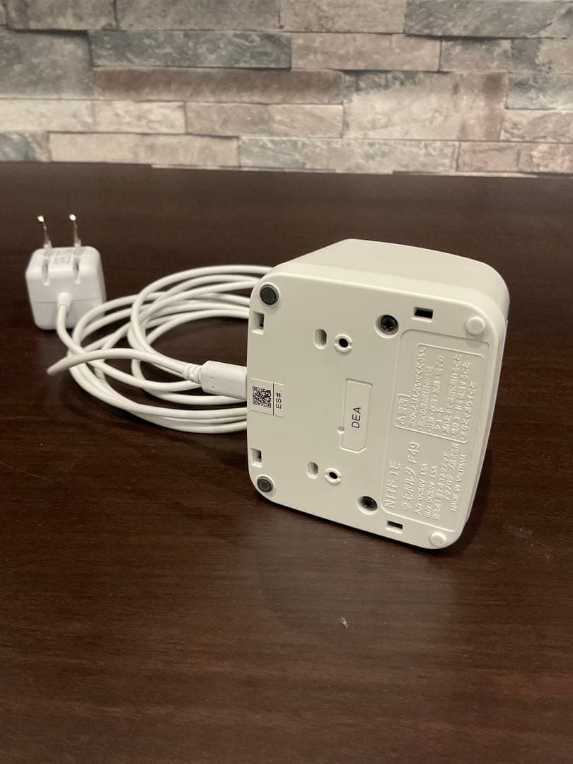 docomo arrows F-03L シルバー 本体 充電器 ストラップ付き