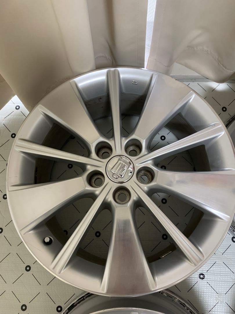 トヨタ クラウン純正ホイール 18インチ 4本セット①