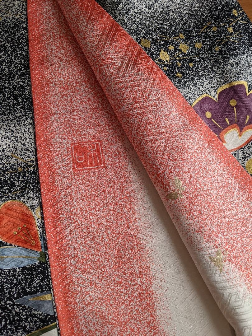 ■✨豪華お振袖✨【作家物 舞花文 たたき染め 金彩 正絹 グレー】成人式 結婚式