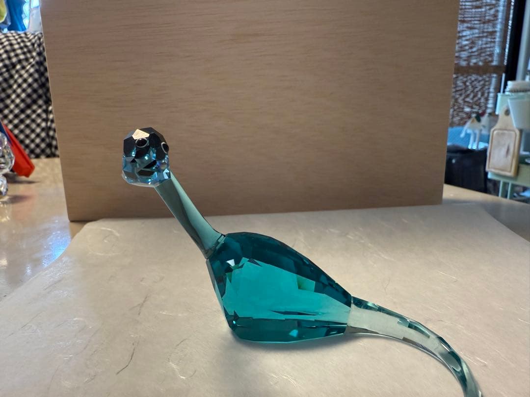 スワロフスキー　恐竜　ブレット