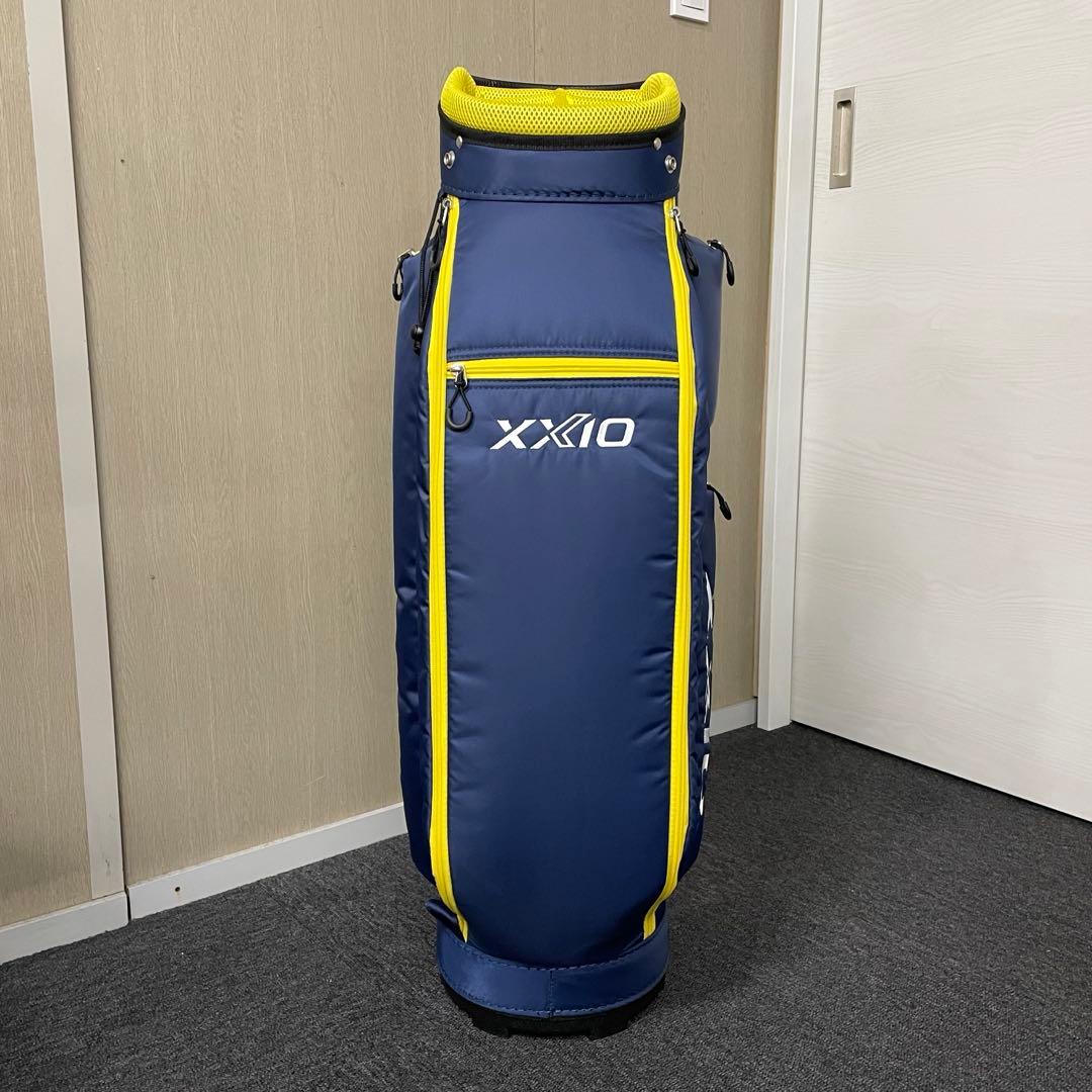 【新品】キャディバッグ 9.5型ゼクシオ GGC-21043i　ゴルフバッグ