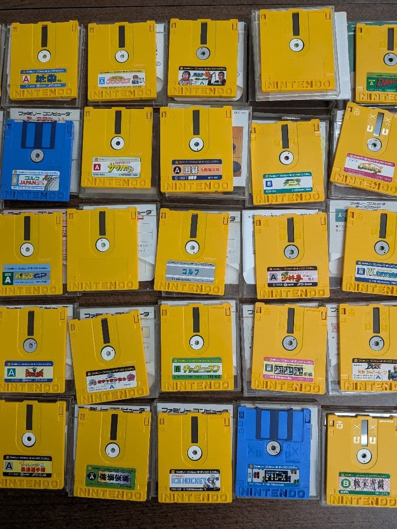 ファミコン ディスクシステムソフト　ディスクカード　まとめ売り　35本