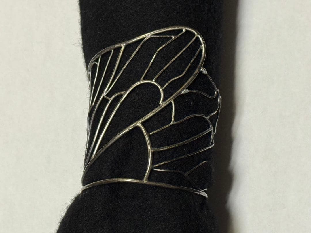 beauty:beast蝶の羽根のバングル　ブレスレットアンティーク調ゴシック