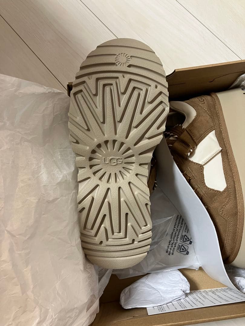 UGG W ASTROMEL ベージュ 8 (US)