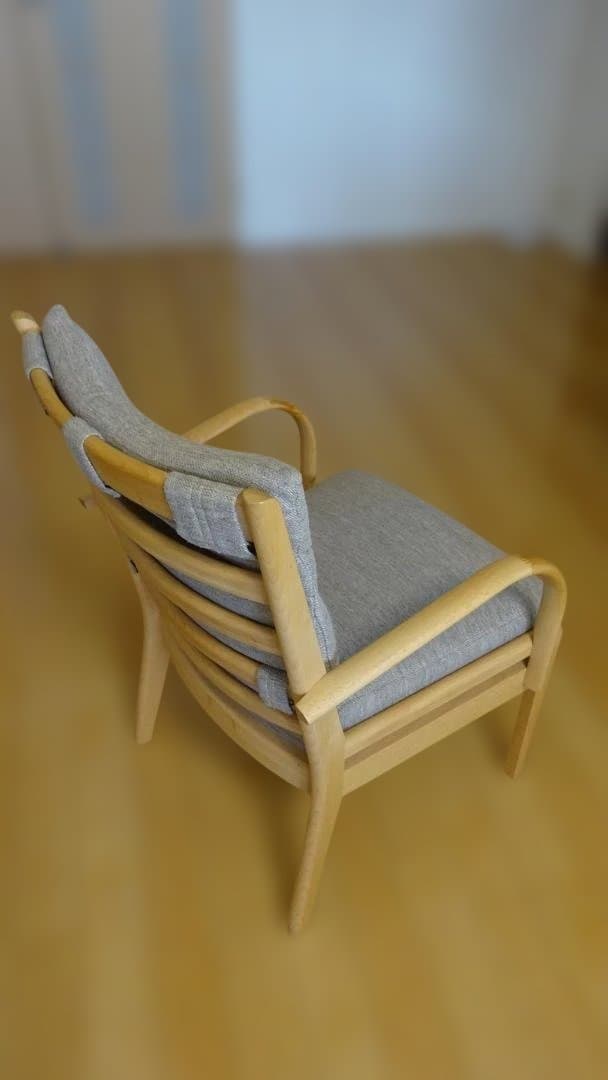 1.ソファのような座り心地(ニトリ C-27肘付き2脚+肘なし２脚）4脚セット