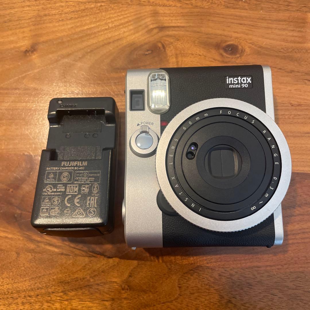 FUJI FILM INSTAX MINI 90 ネオクラシック BLACK