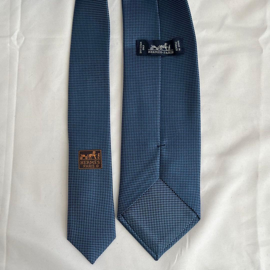 ✨未使用級✨　HERMES エルメス　ネクタイ　　シルク100% ブルー系