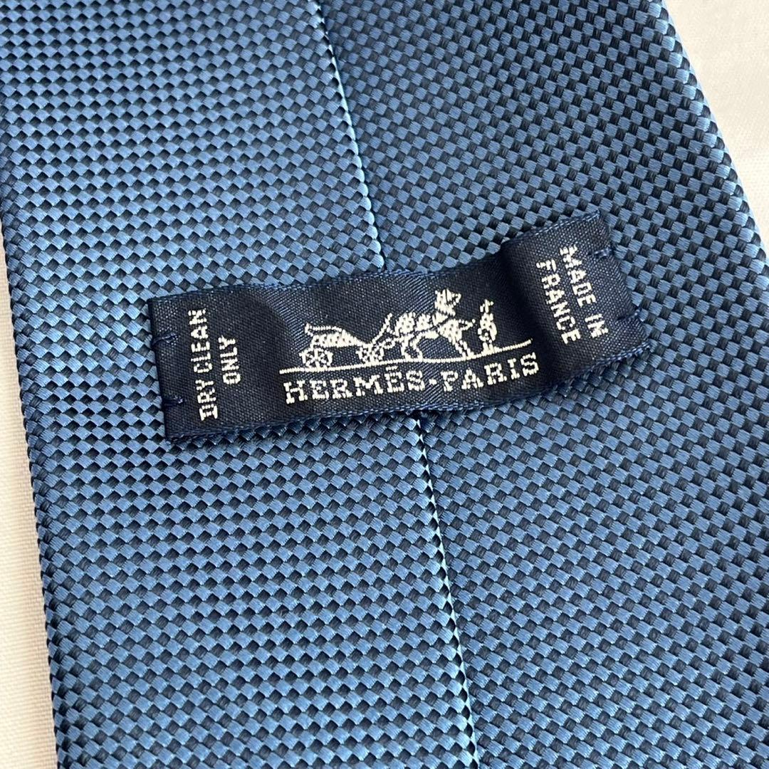 ✨未使用級✨　HERMES エルメス　ネクタイ　　シルク100% ブルー系