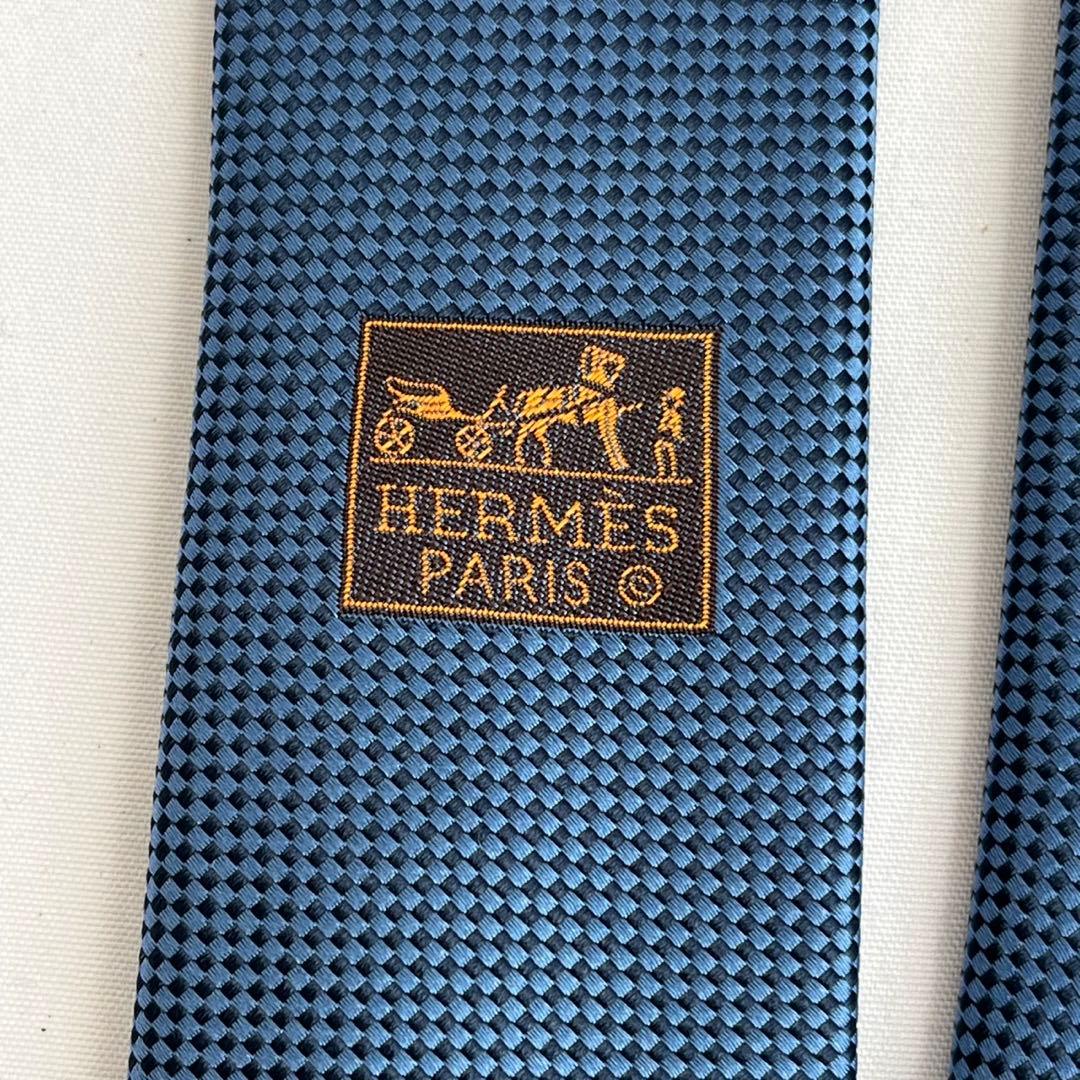 ✨未使用級✨　HERMES エルメス　ネクタイ　　シルク100% ブルー系