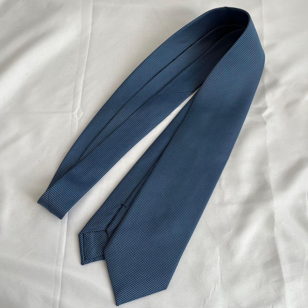 ✨未使用級✨　HERMES エルメス　ネクタイ　　シルク100% ブルー系