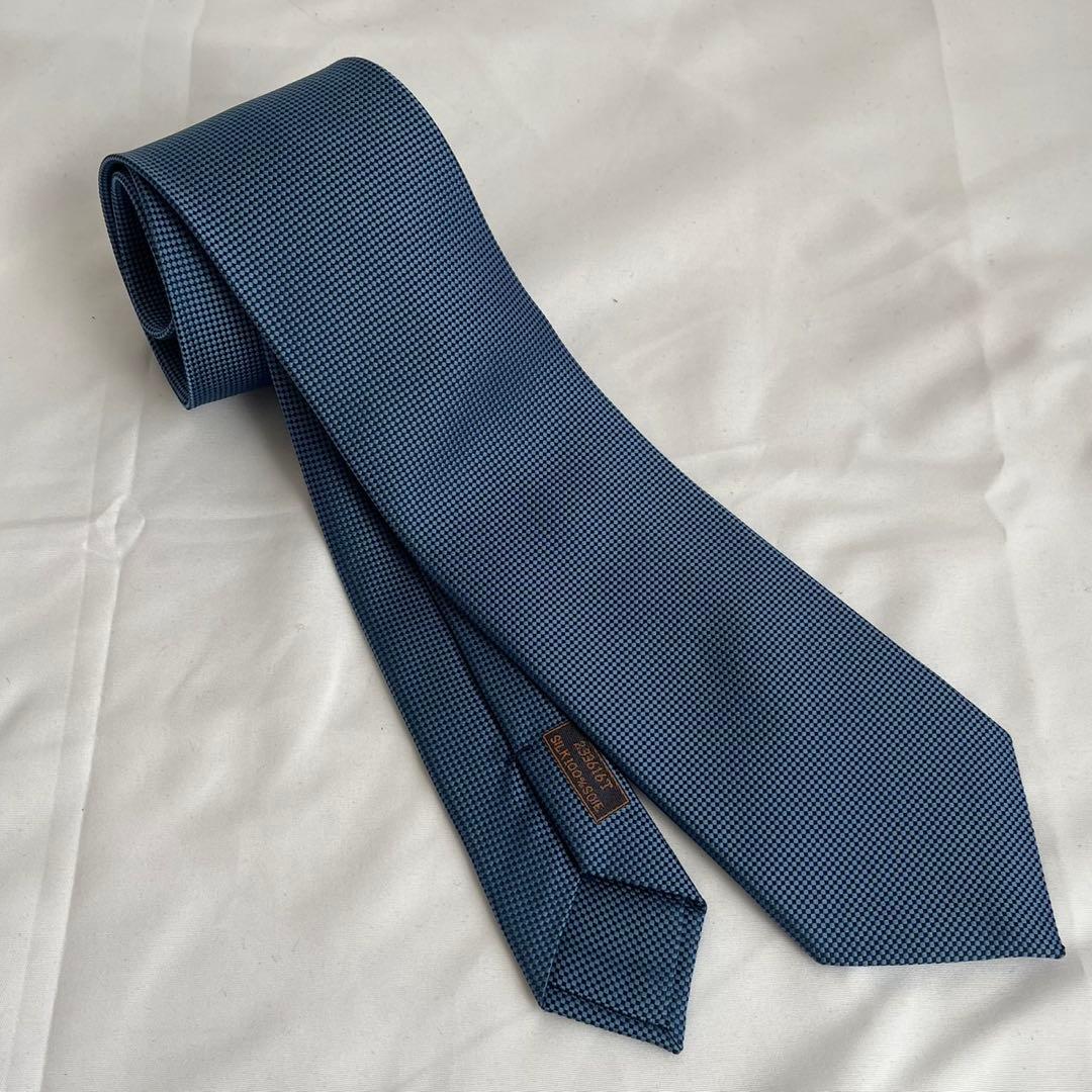 ✨未使用級✨　HERMES エルメス　ネクタイ　　シルク100% ブルー系
