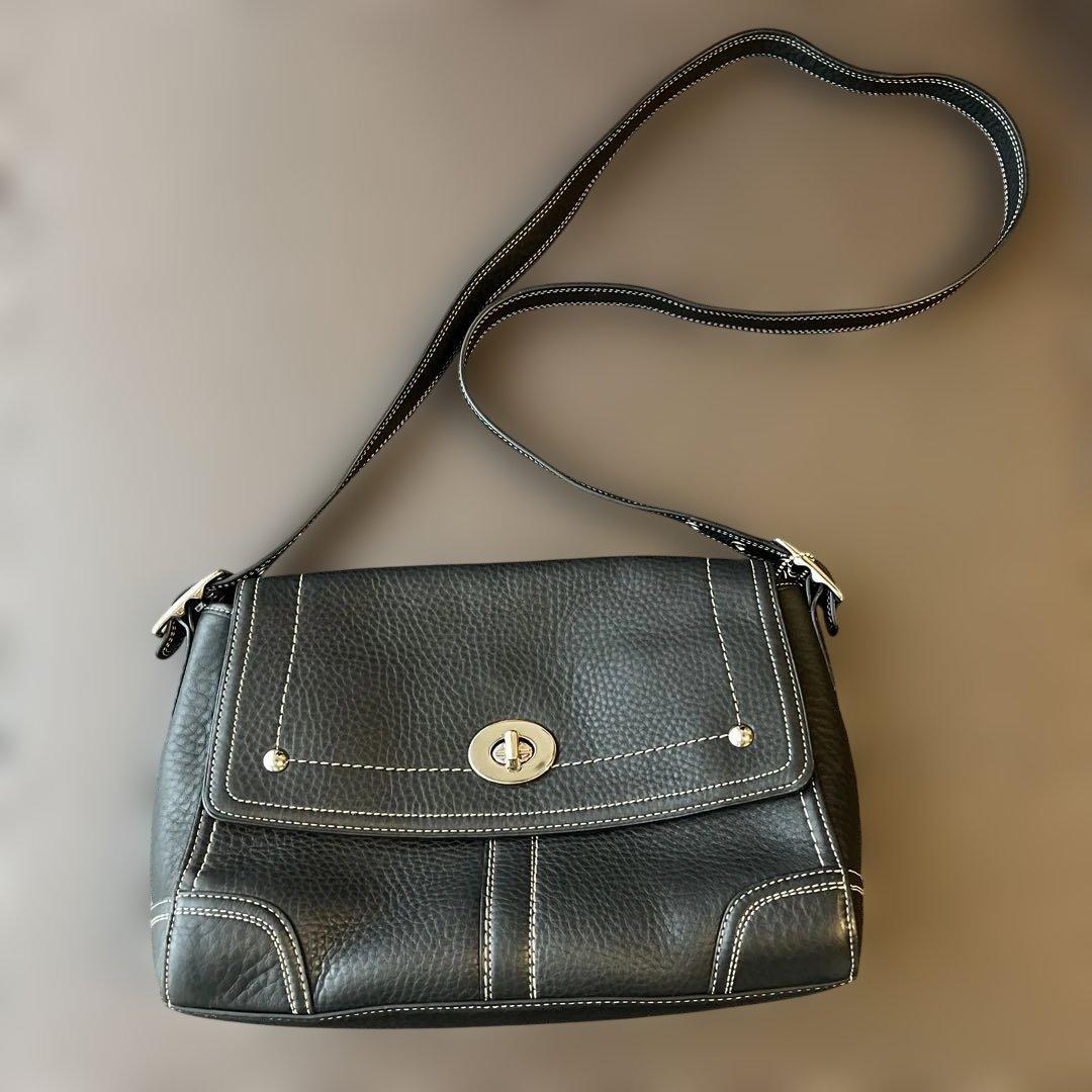 【新品】COACHコーチ ショルダーバッグ レザー 黒 ブラック F13957