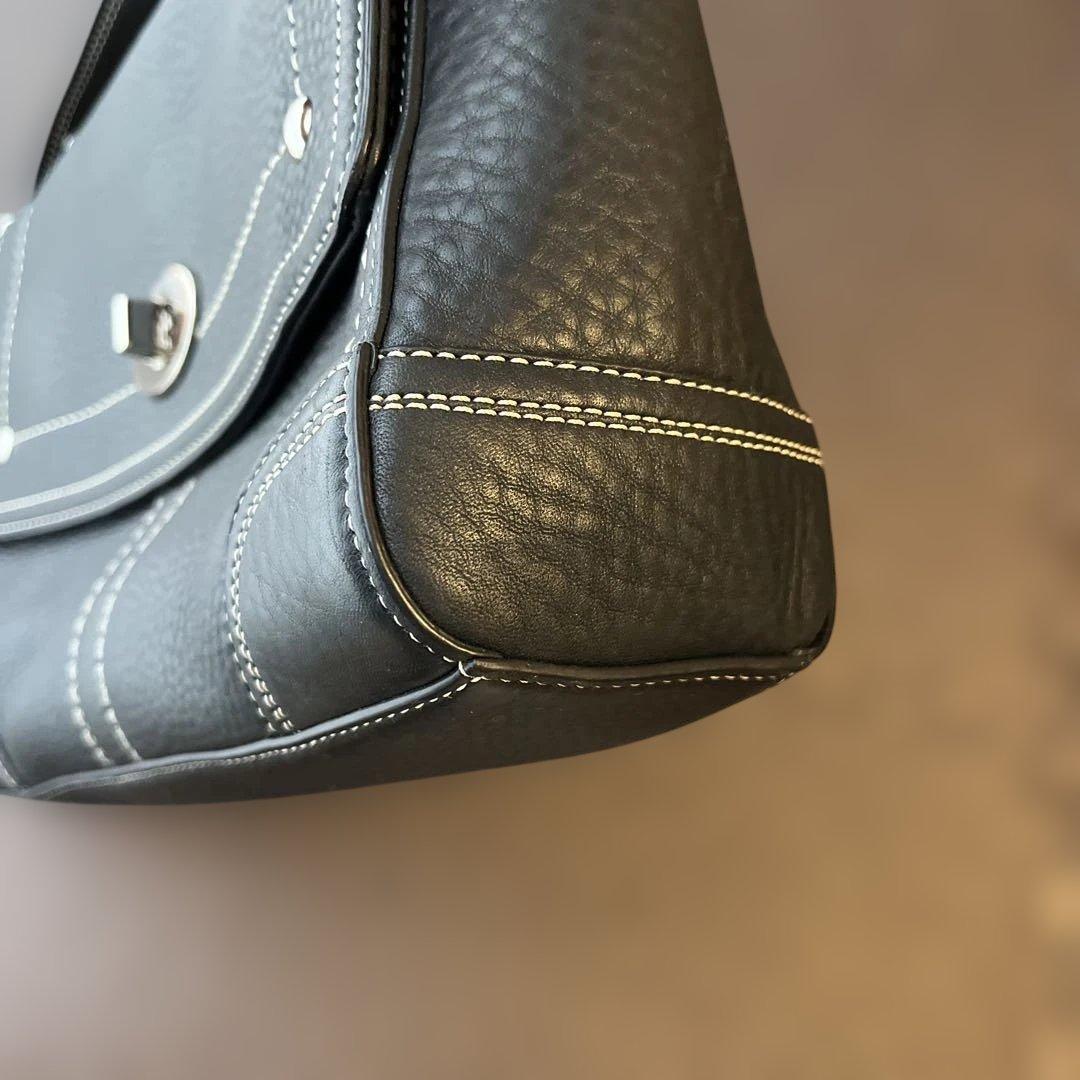 【新品】COACHコーチ ショルダーバッグ レザー 黒 ブラック F13957