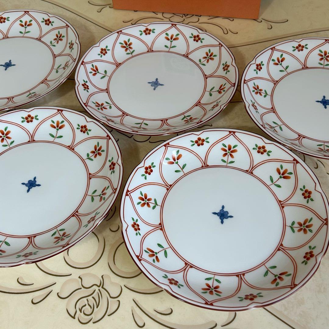 たち吉　赤絵　間取花紋　中皿揃　５枚セット　和皿　輪花皿　盛皿　和食器　染付　和