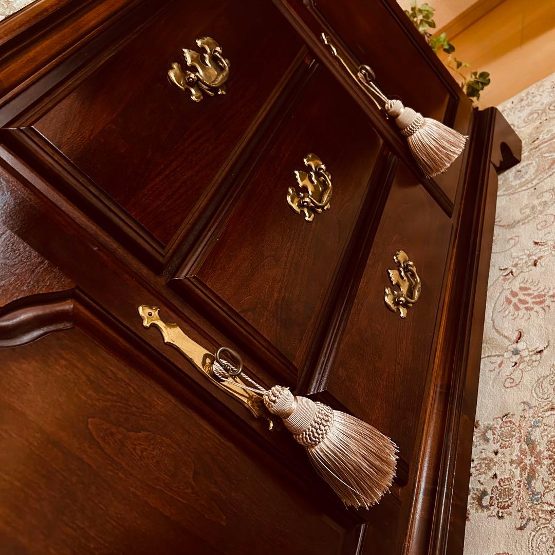 US製　アンティーク　キャビネット　チェスト　アメリカ製　輸入家具　サイドボード