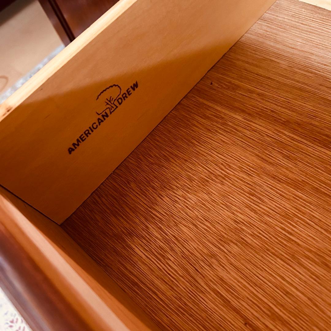 US製　アンティーク　キャビネット　チェスト　アメリカ製　輸入家具　サイドボード