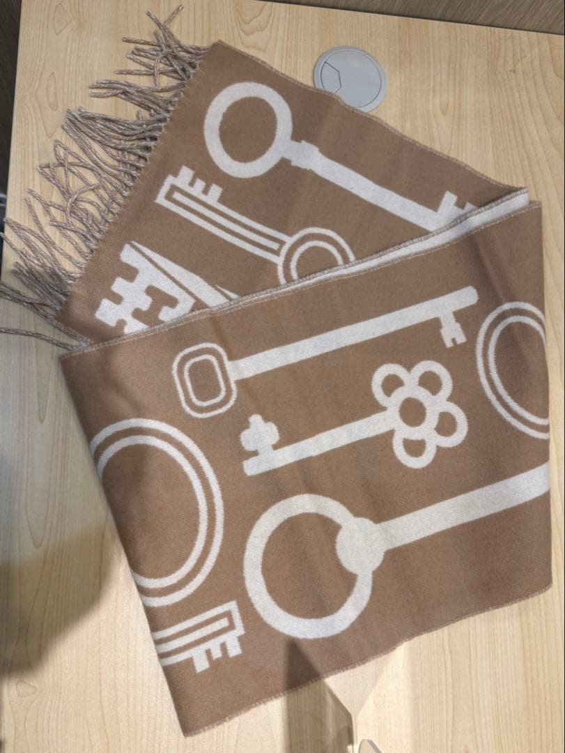 ⭐️新品未使用品⭐️HERMÈS カシミヤ マフラー 鍵デザイン