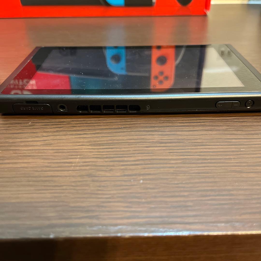 Nintendo Switch 2021年製セット　Joy-Con無し美品