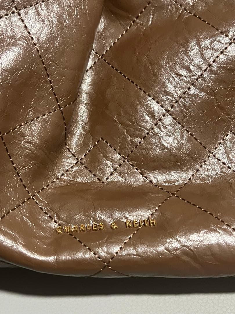 あーさん専用　2/9夕方までCHARLES & KEITH バッグ